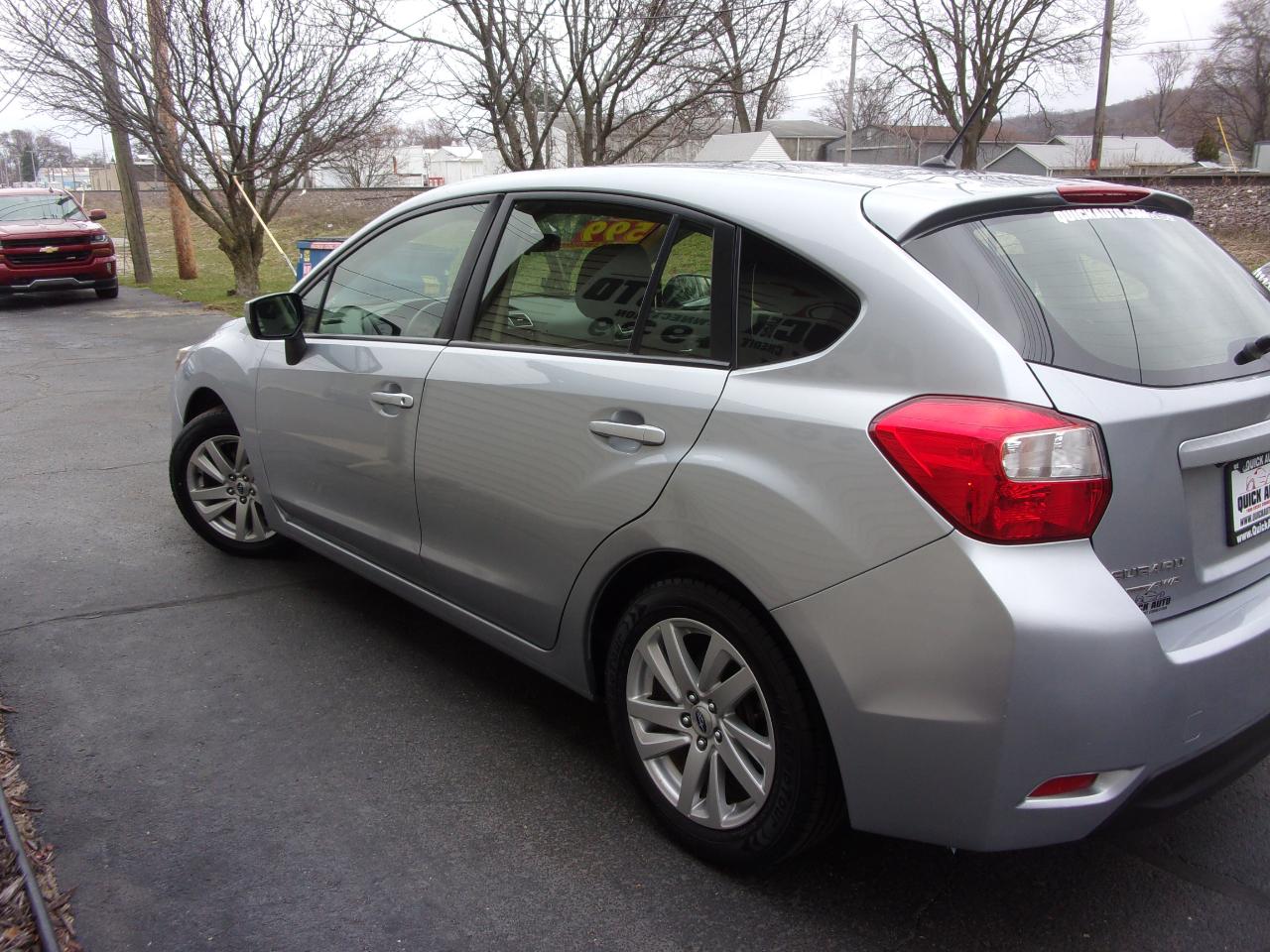 Subaru Impreza Wagon 5dr CVT 2.0i Premium 2015