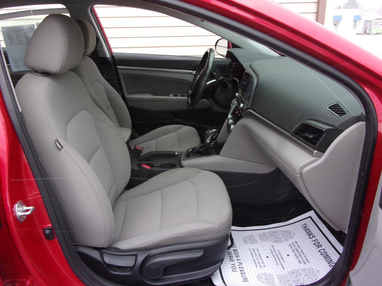 Hyundai Elantra Value Edition IVT 2020