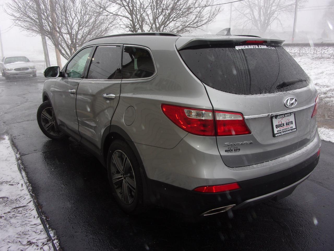 Hyundai Santa Fe FWD 4dr SE 2016