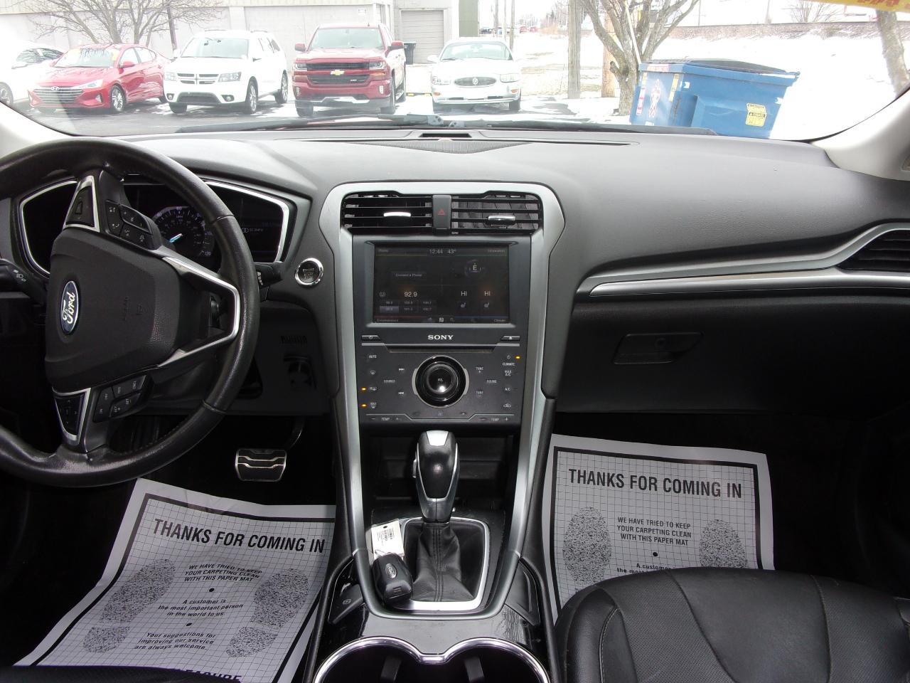 Ford Fusion 4dr Sdn Titanium Hybrid FWD 2014