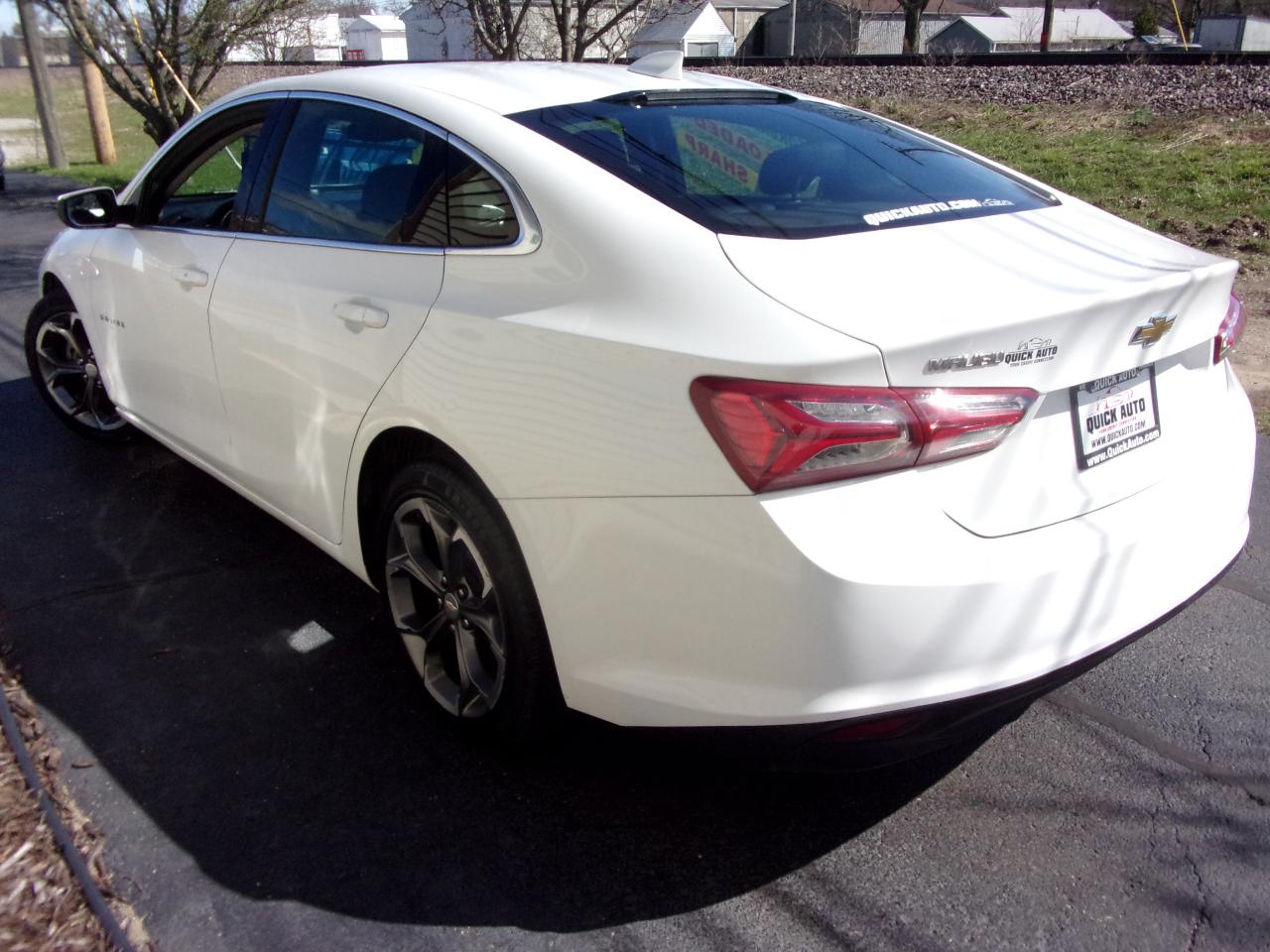 Chevrolet Malibu 4dr Sdn LT 2021