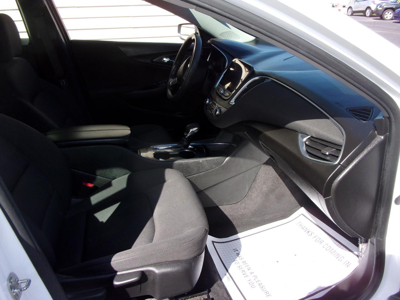 Chevrolet Malibu 4dr Sdn LT 2021