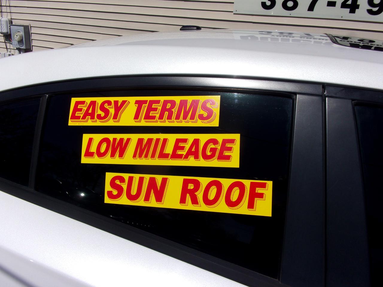 Dodge Charger 4dr Sdn SXT RWD 2014