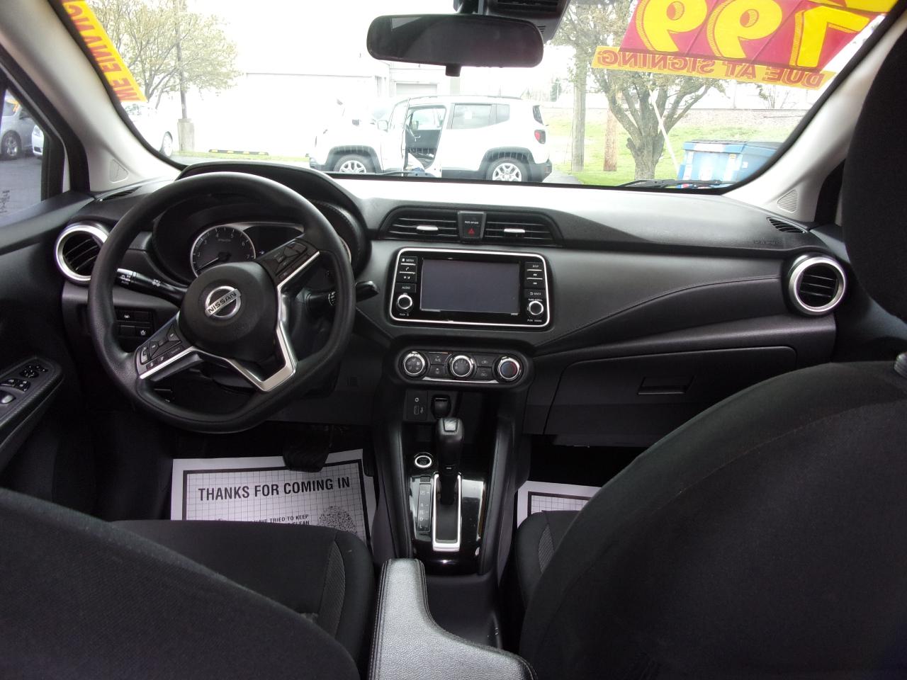 Nissan Versa S CVT 2020