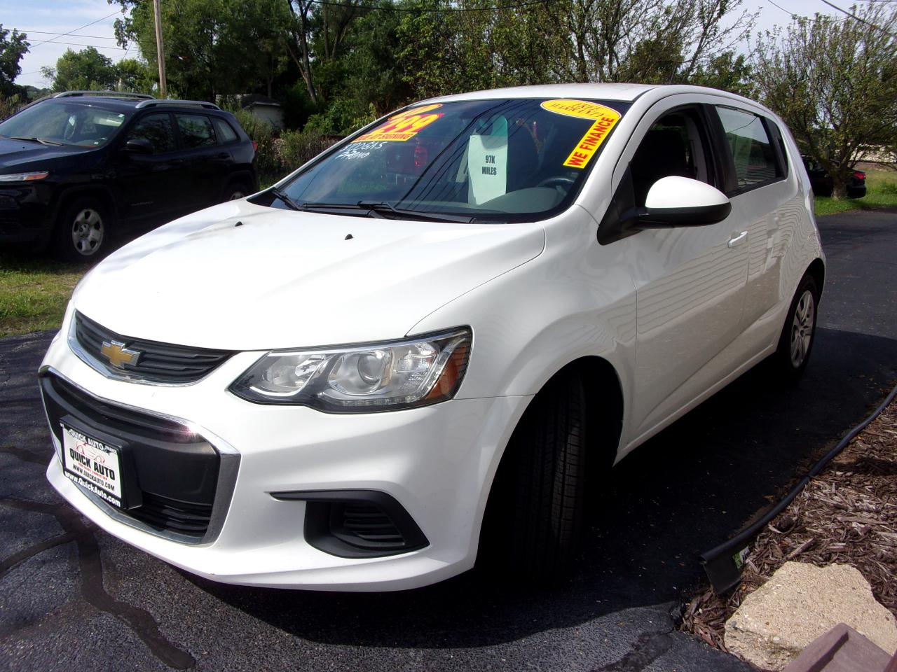 Chevrolet Sonic 5dr HB Auto LT w/1FL 2017