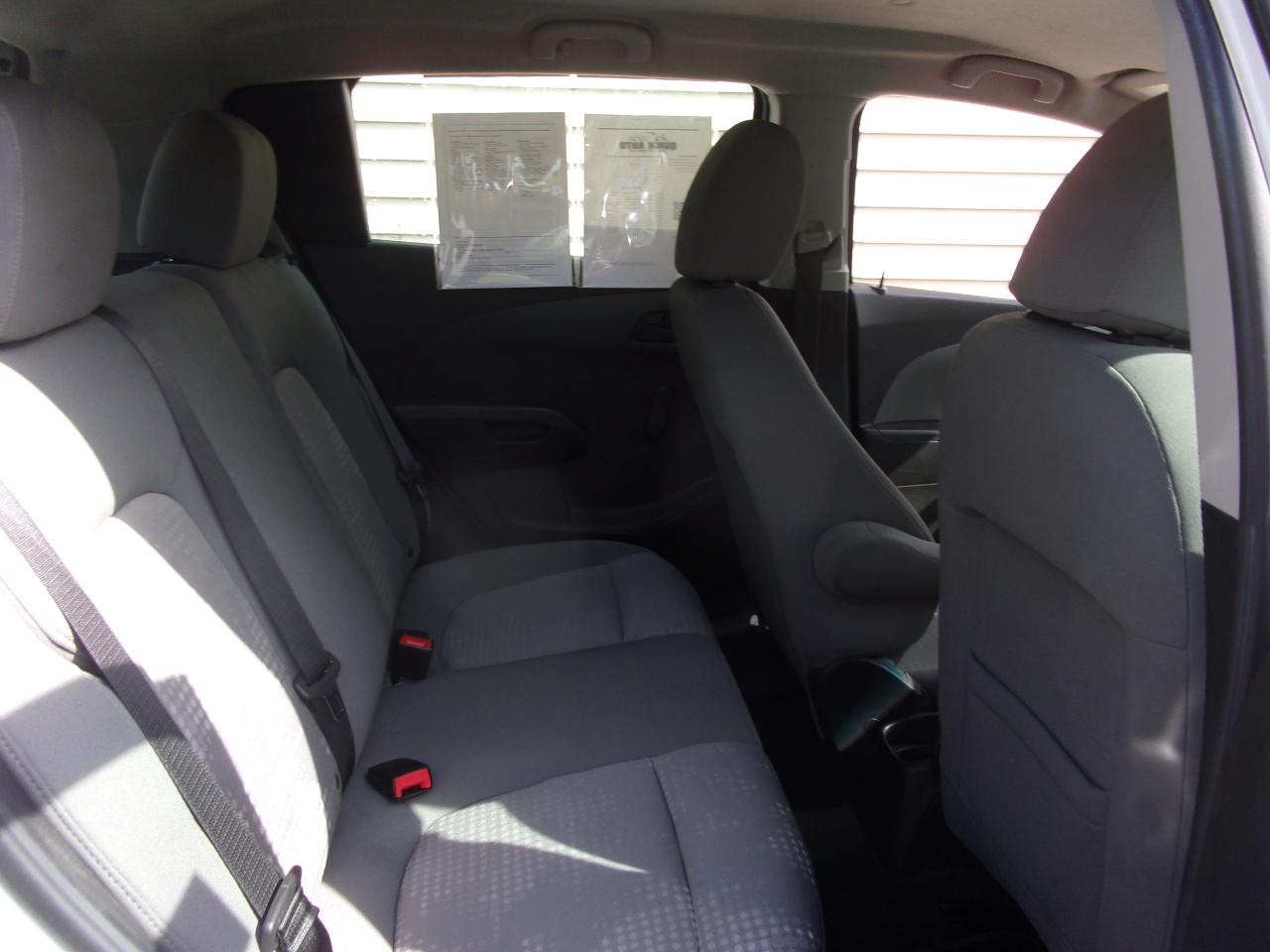 Chevrolet Sonic 5dr HB Auto LT w/1FL 2017