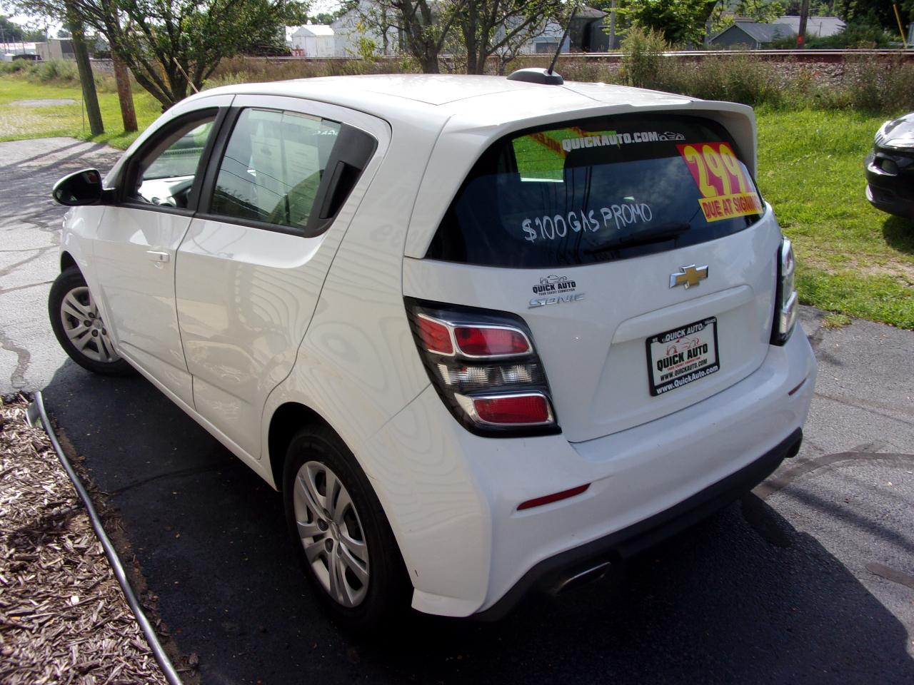 Chevrolet Sonic 5dr HB Auto LT w/1FL 2017