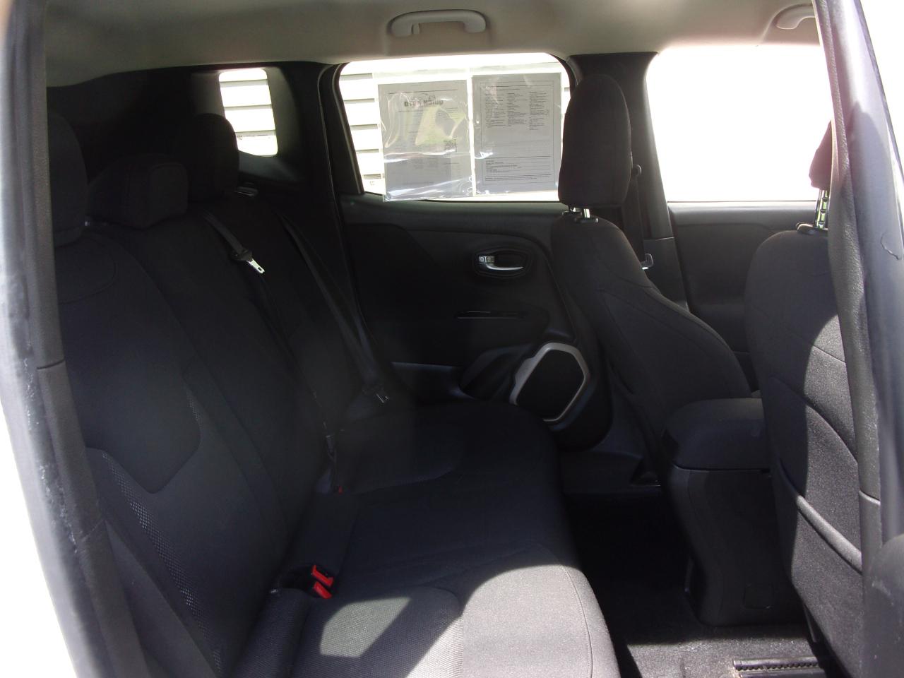 Jeep Renegade Latitude FWD 2017