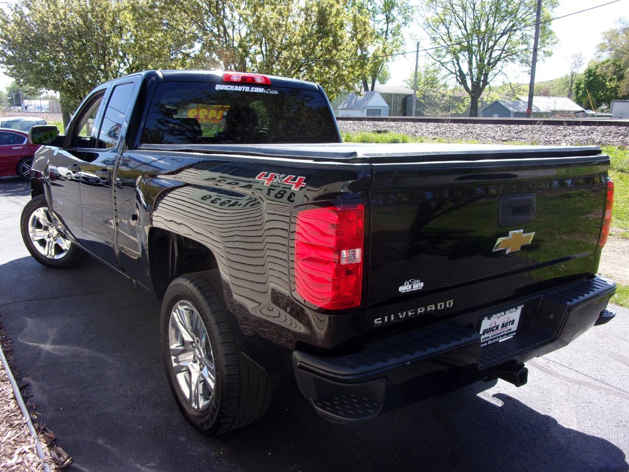 Chevrolet Silverado 1500 4WD Double Cab 143.5" Custom 2017