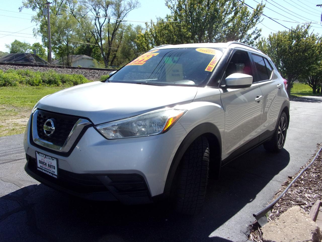 Nissan Kicks SV FWD 2018