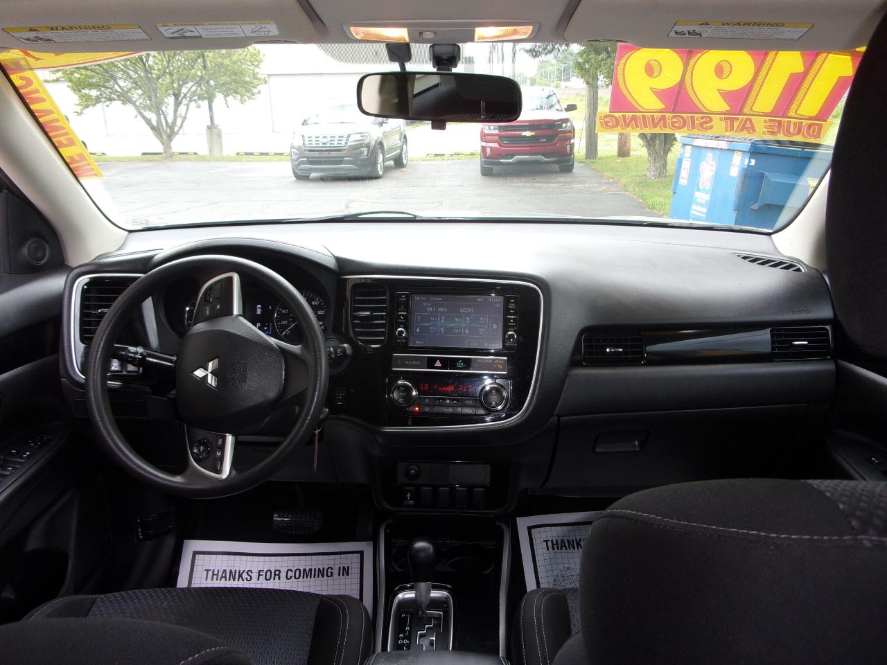 Mitsubishi Outlander ES FWD 2019