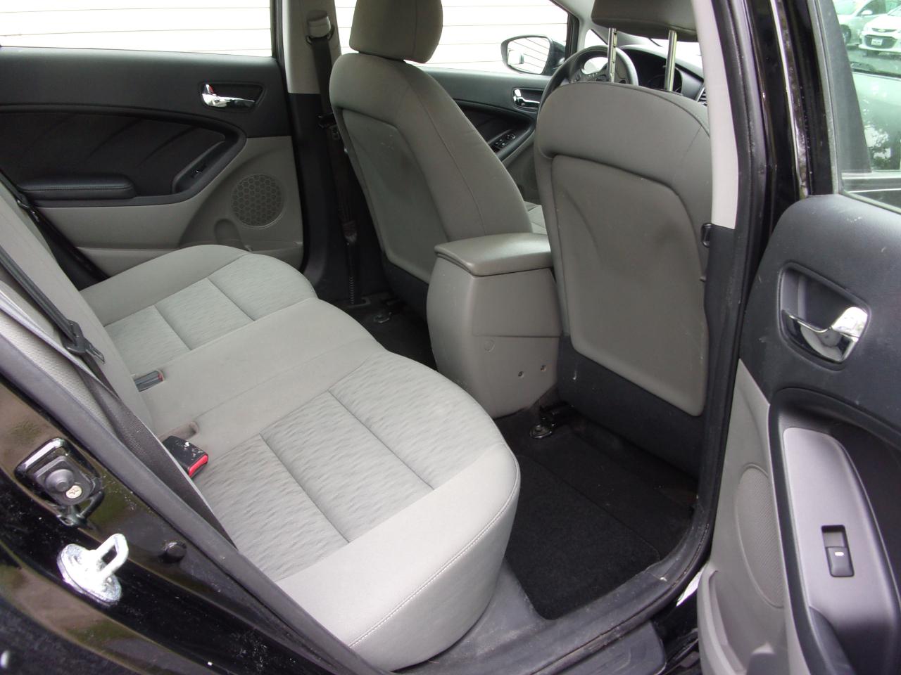 Kia Forte 4dr Sdn Auto LX 2016
