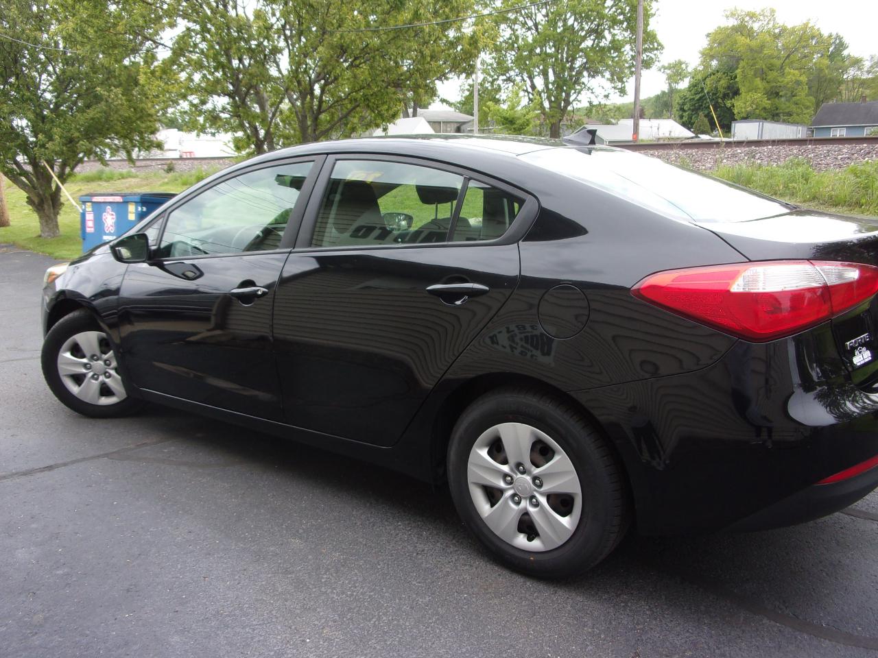 Kia Forte 4dr Sdn Auto LX 2016
