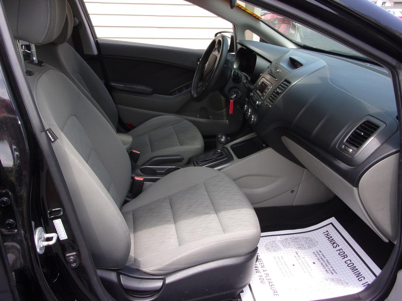 Kia Forte 4dr Sdn Auto LX 2016