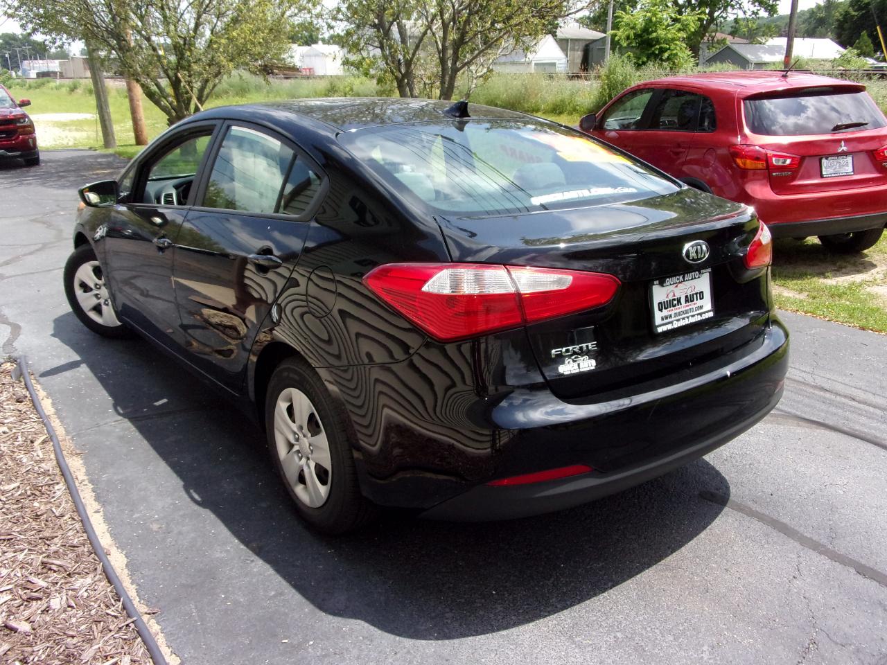 Kia Forte 4dr Sdn Auto LX 2016
