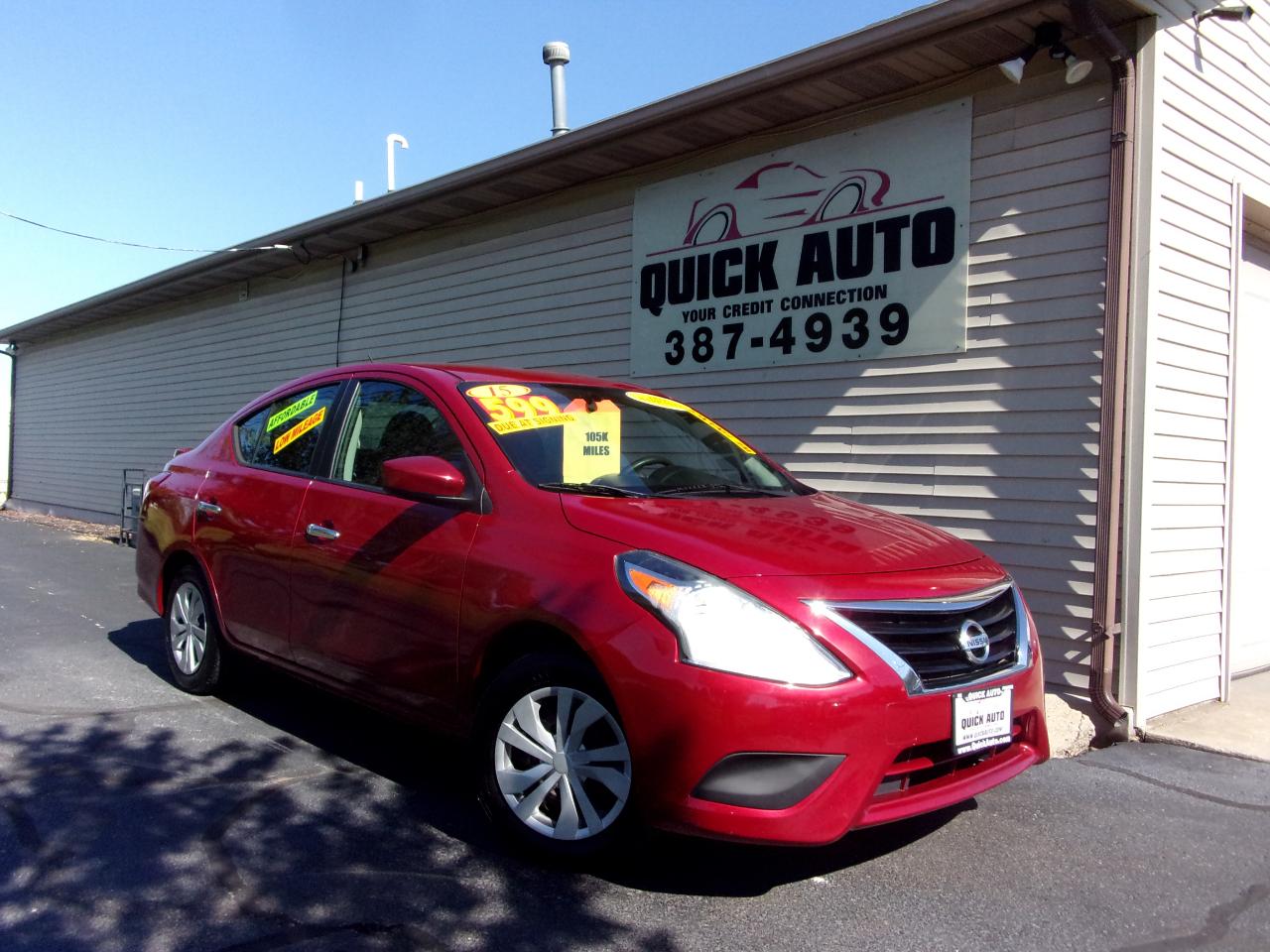 Nissan Versa 4dr Sdn CVT 1.6 SV 2015