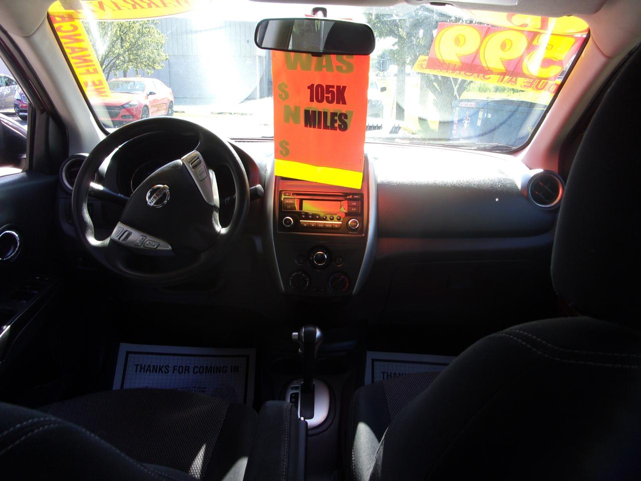 Nissan Versa 4dr Sdn CVT 1.6 SV 2015