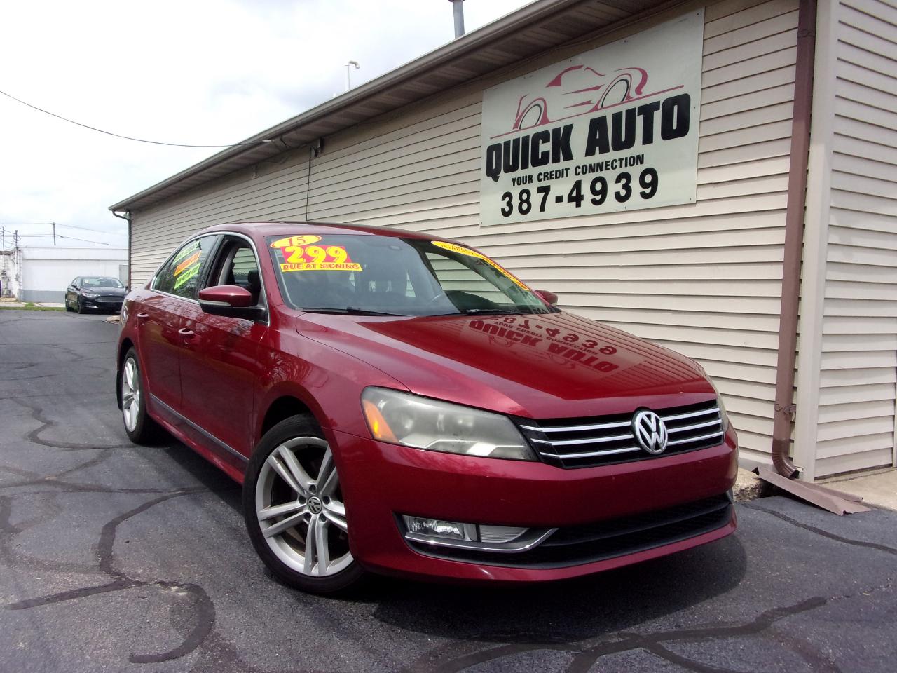 Volkswagen Passat 4dr Sdn 1.8T Auto Sport 2015