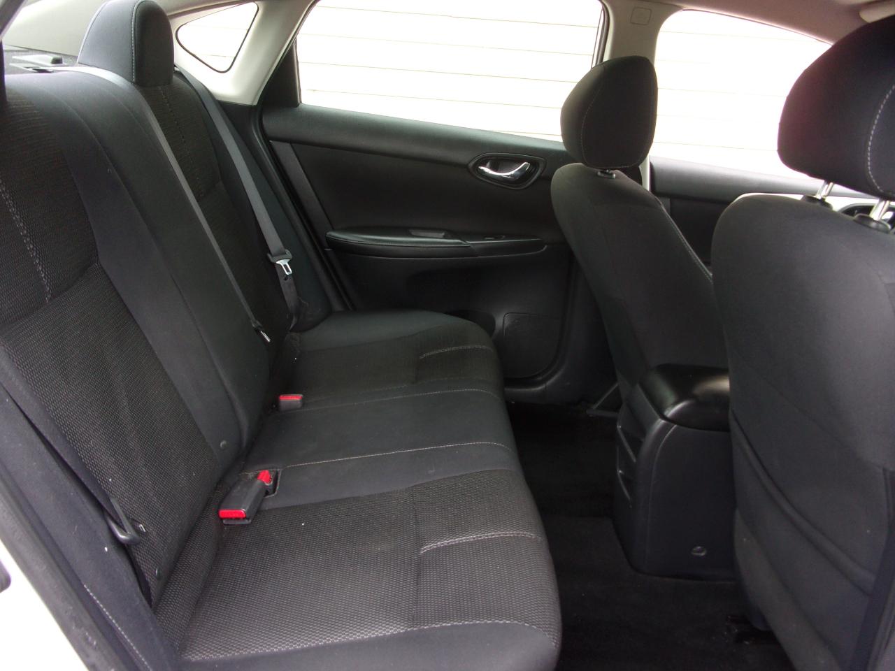 Nissan Sentra S CVT 2017