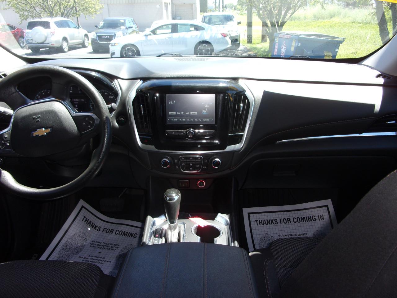 Chevrolet Traverse FWD 4dr LS w/1LS 2018
