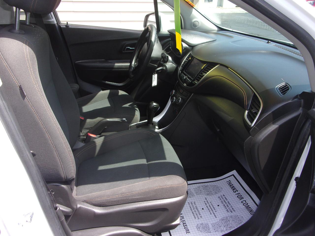 Chevrolet Trax FWD 4dr LS 2020