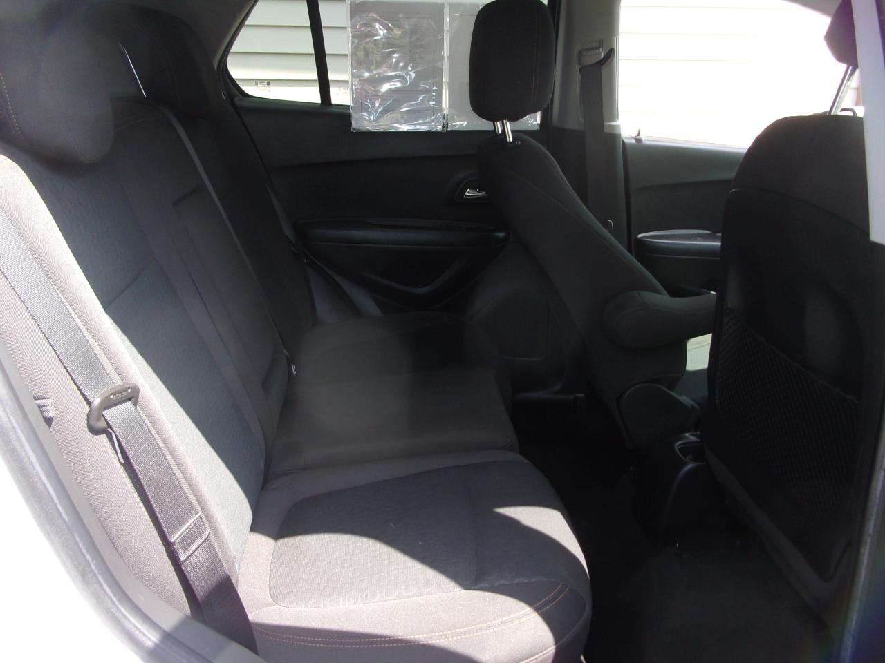 Chevrolet Trax FWD 4dr LS 2020