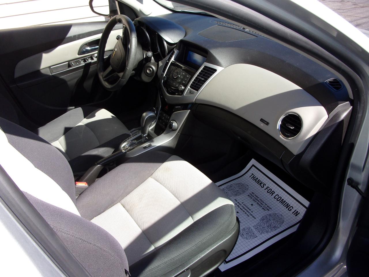 Chevrolet Cruze 4dr Sdn Auto LS 2015
