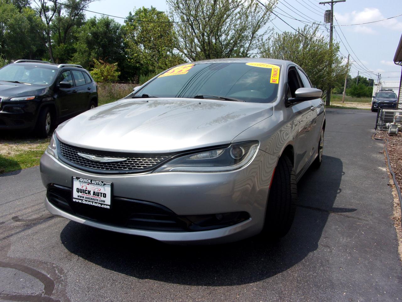 Chrysler 200 4dr Sdn S FWD 2015