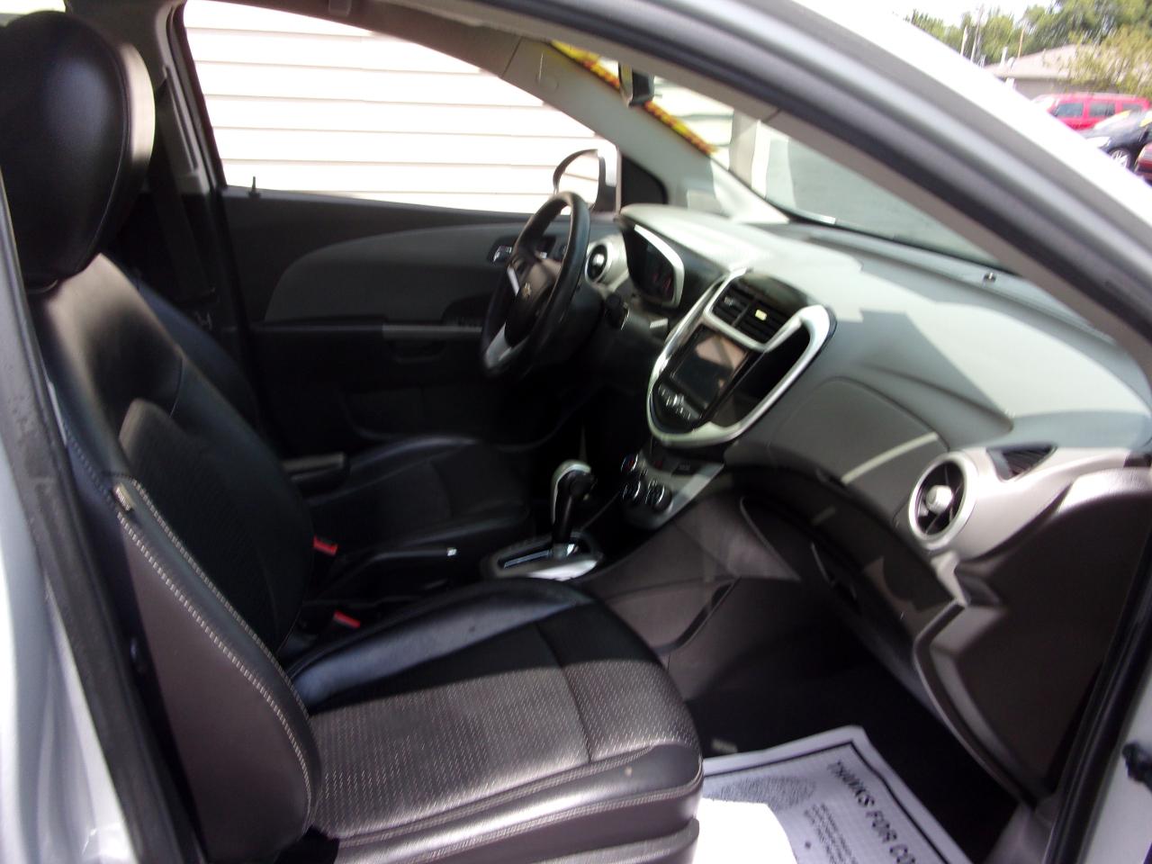 Chevrolet Sonic 4dr Sdn Auto Premier 2018