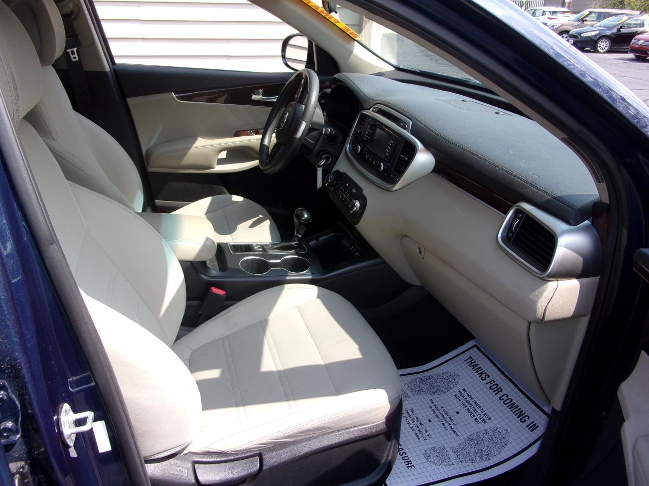 Kia Sorento LX V6 AWD 2017