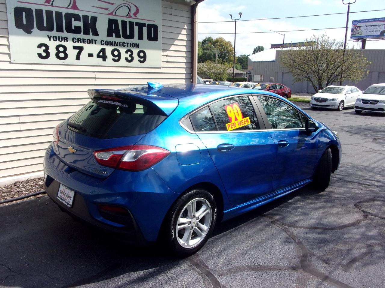 Chevrolet Cruze 4dr HB 1.4L LT w/1SD 2017