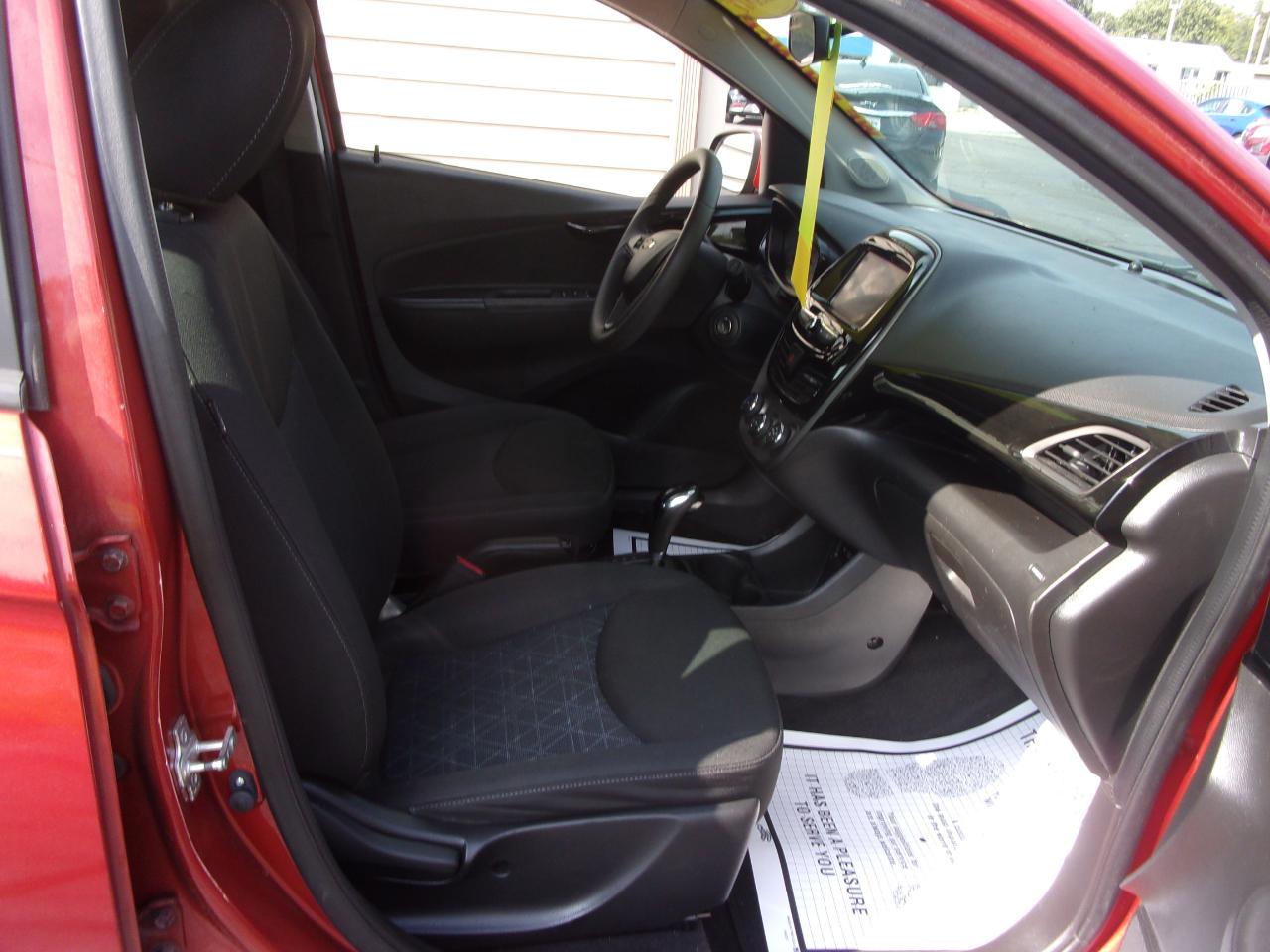 Chevrolet Spark 4dr HB CVT 1LT 2021