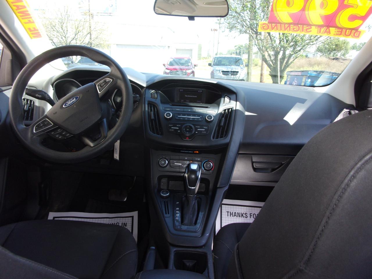 Ford Focus 4dr Sdn SE 2016