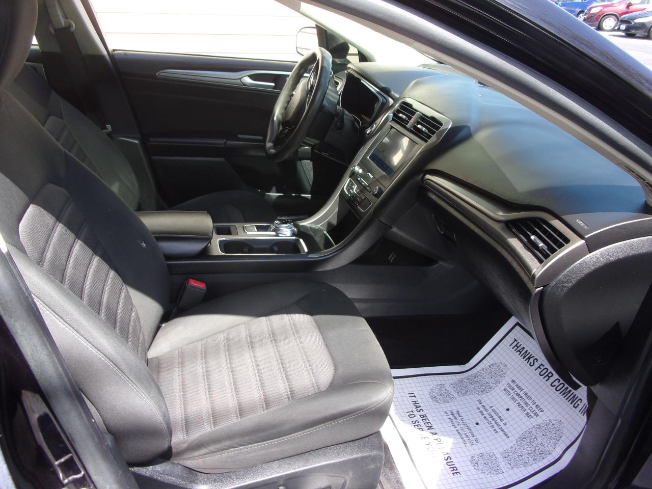 Ford Fusion SE AWD 2020