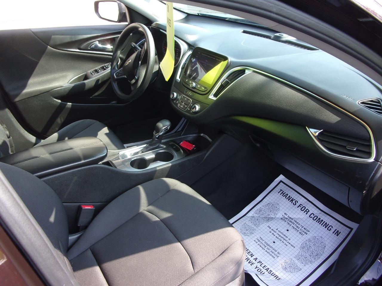 Chevrolet Malibu 4dr Sdn LT 2021