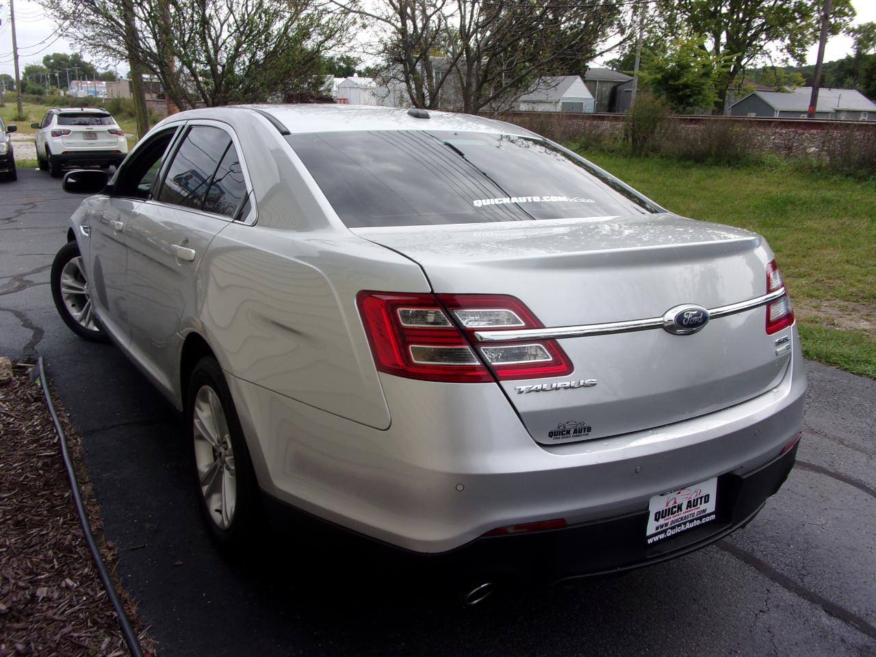 Ford Taurus SEL AWD 2019