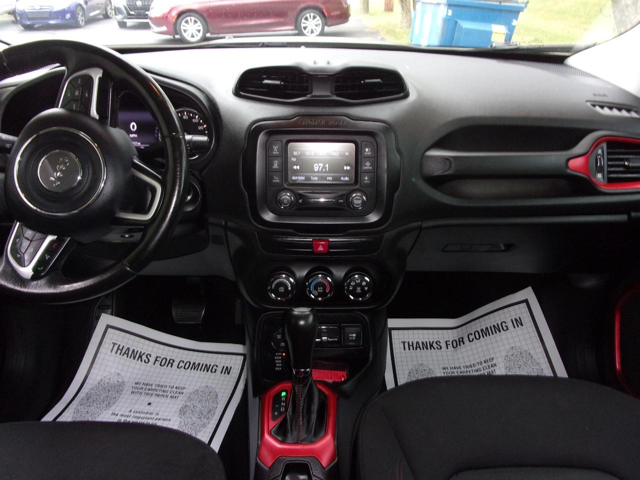 Jeep Renegade 4WD 4dr Trailhawk 2016