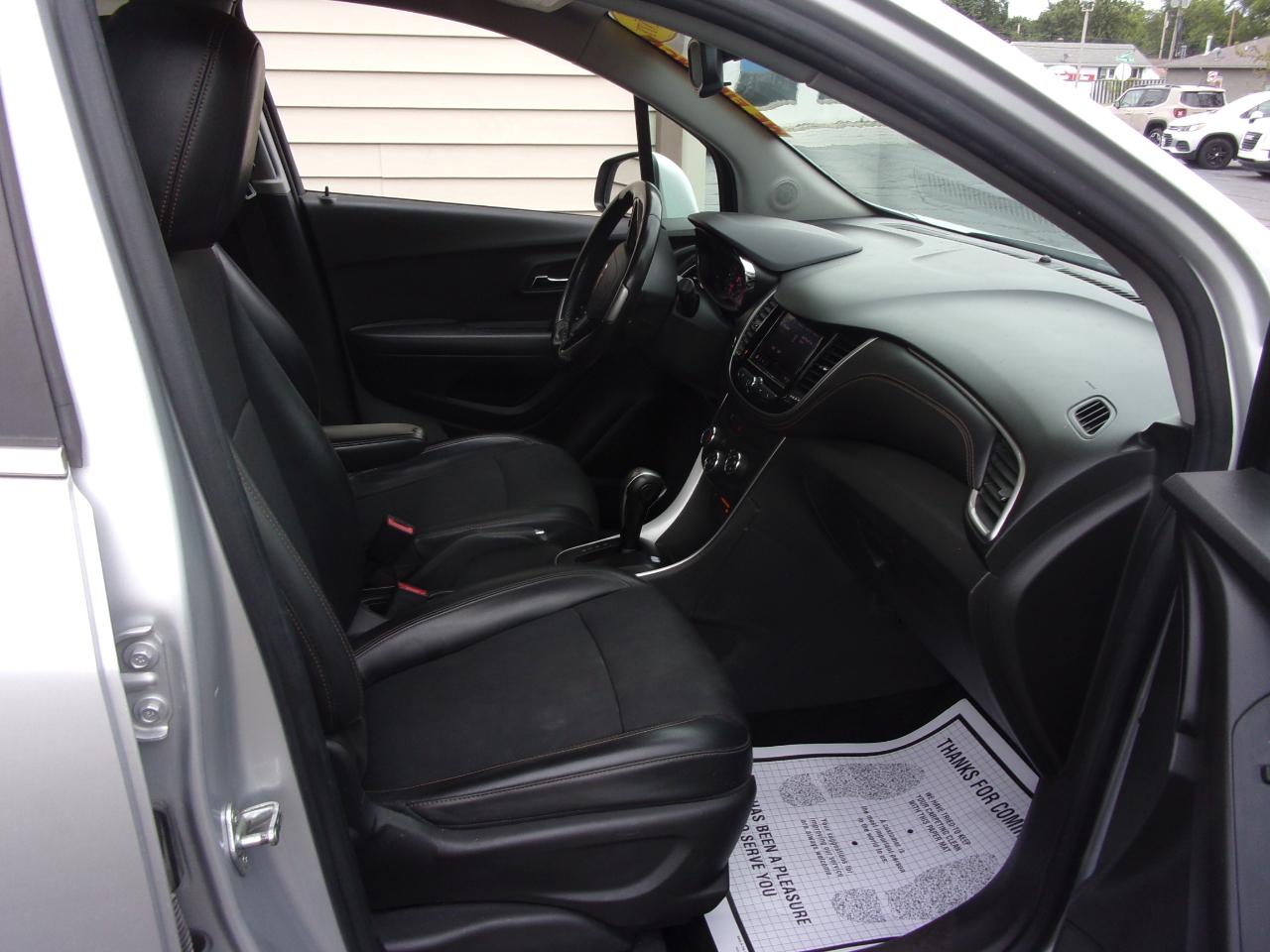 Chevrolet Trax FWD 4dr LT 2020