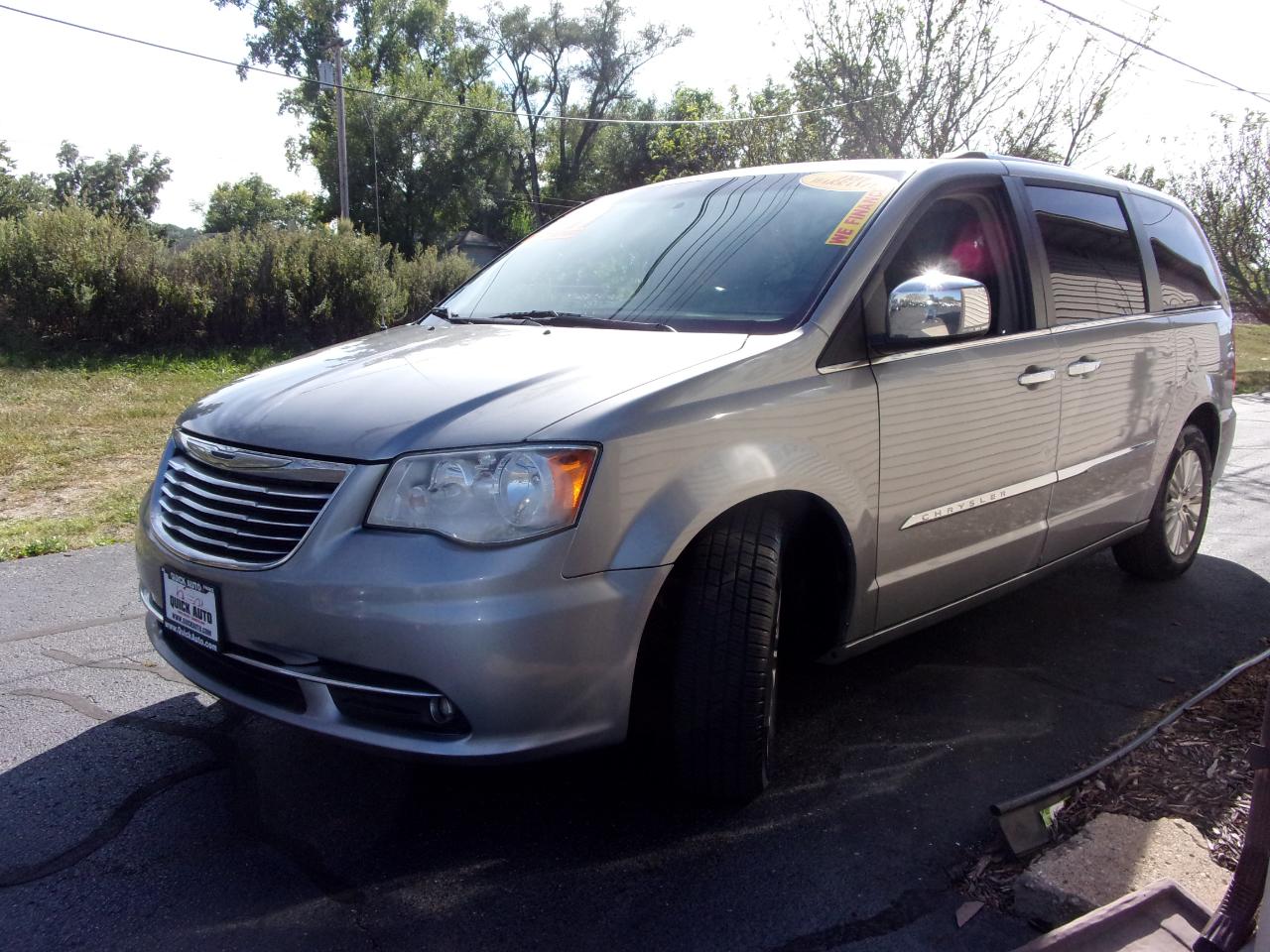 Chrysler Town & Country 4dr Wgn Limited 2016