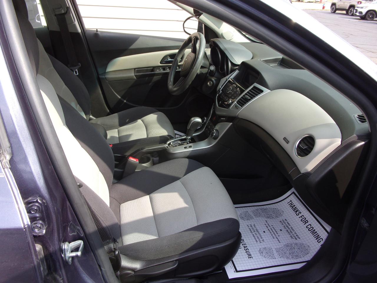 Chevrolet Cruze 4dr Sdn Auto LS 2014