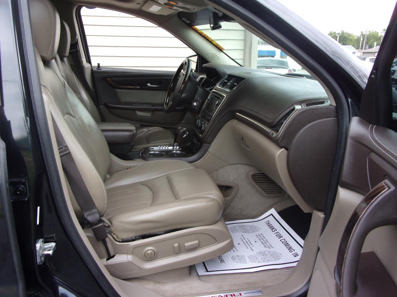 GMC Acadia AWD 4dr Denali 2015