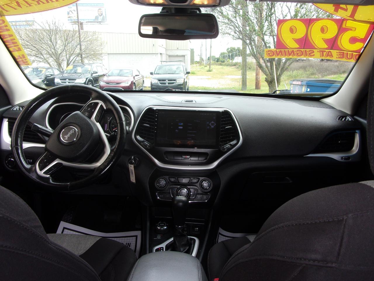Jeep Cherokee 4WD 4dr Sport 2014