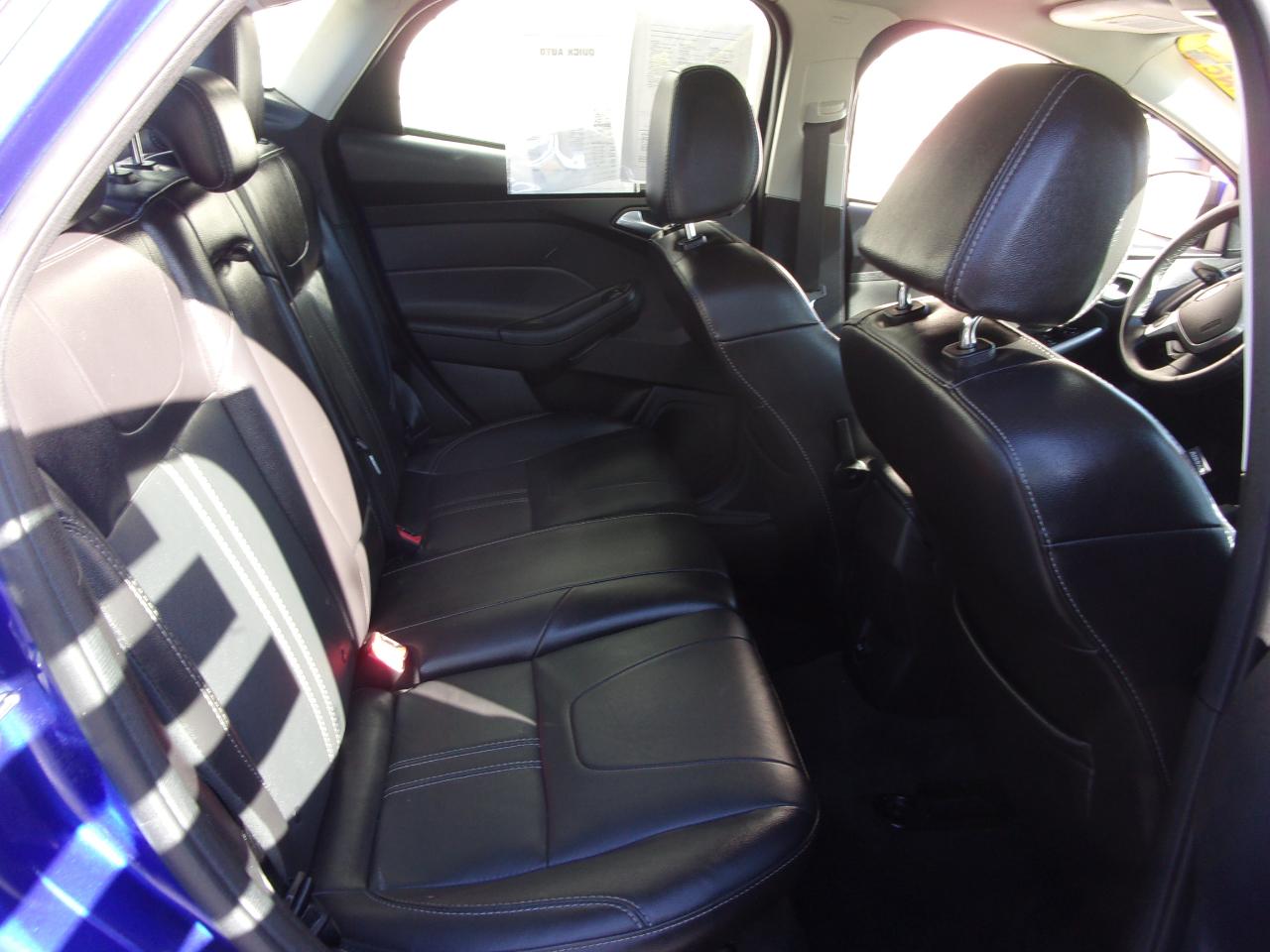 Ford Focus 4dr Sdn SE 2014