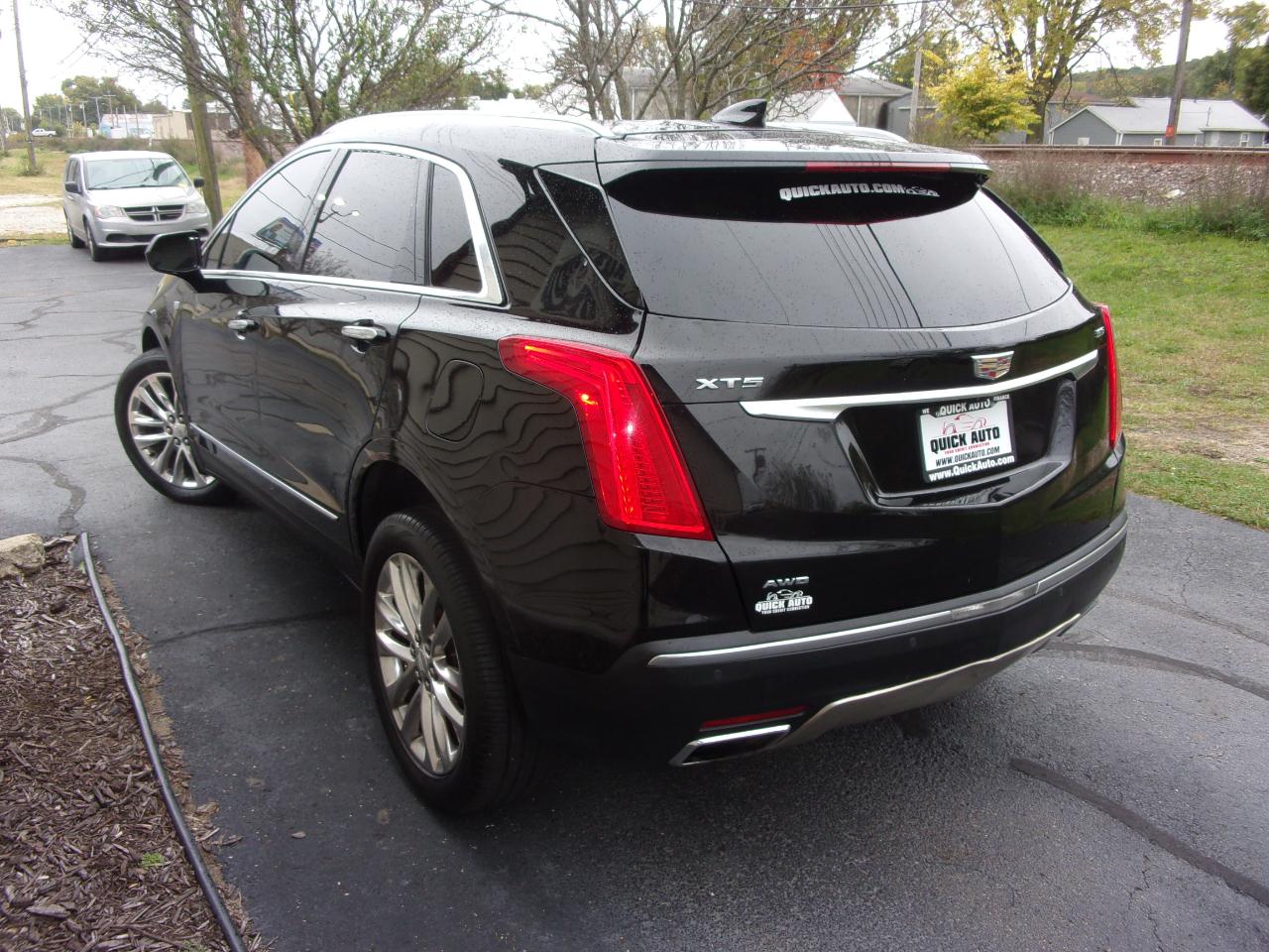 Cadillac XT5 AWD 4dr Platinum 2017