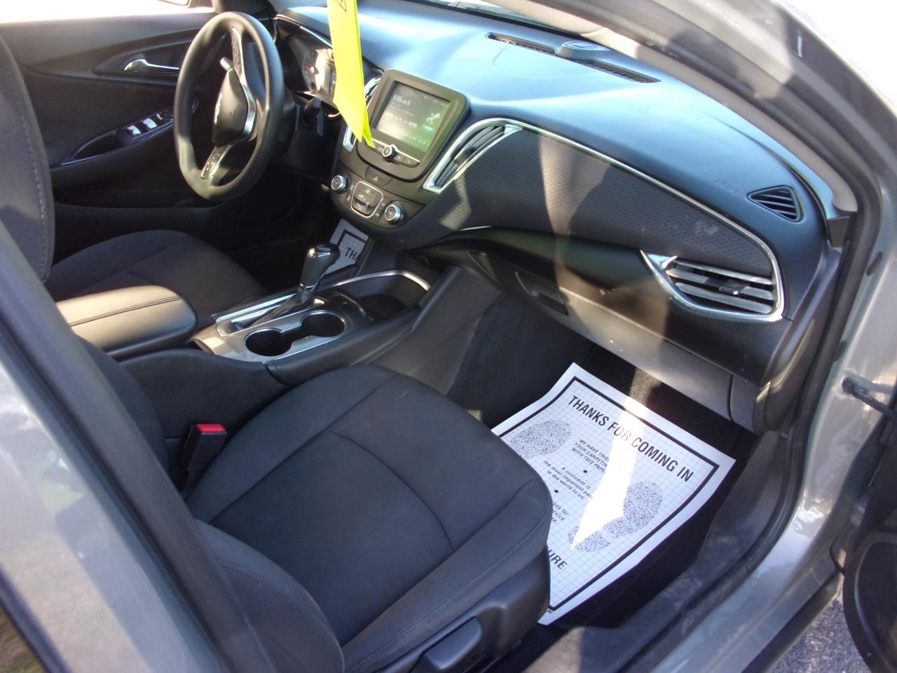 Chevrolet Malibu 4dr Sdn LT w/1LT 2017