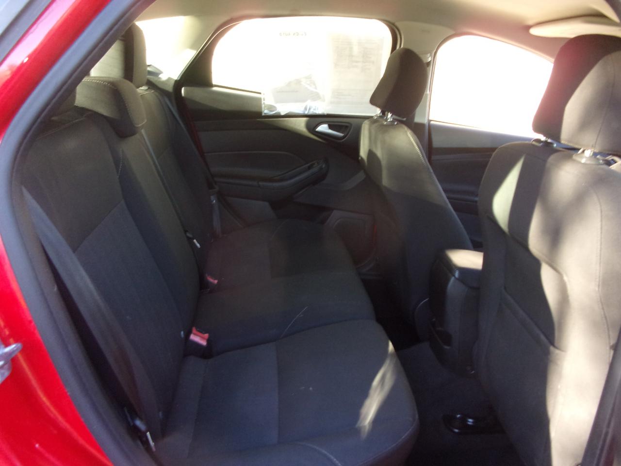 Ford Focus 5dr HB SE 2015