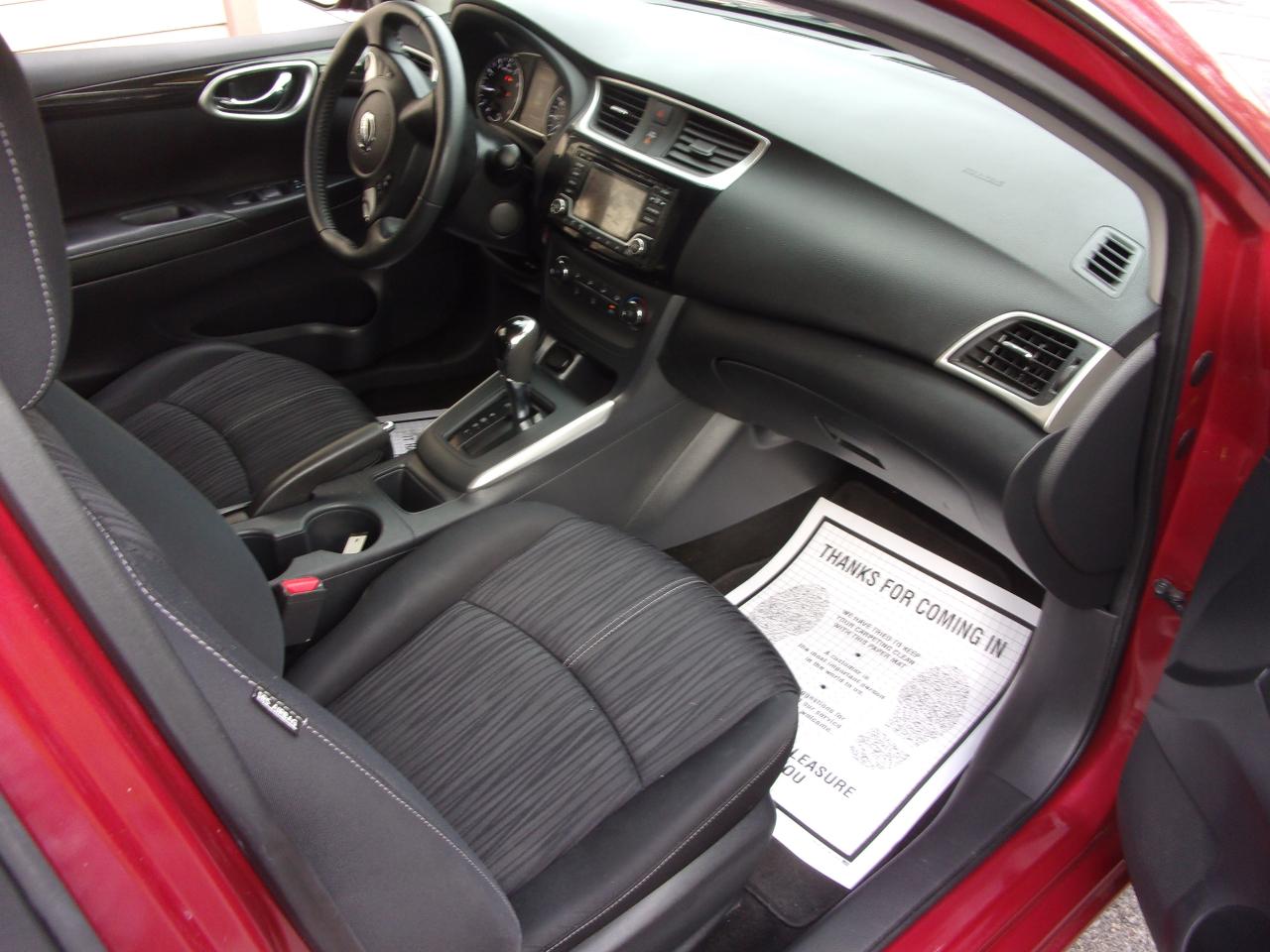 Nissan Sentra SV CVT 2017