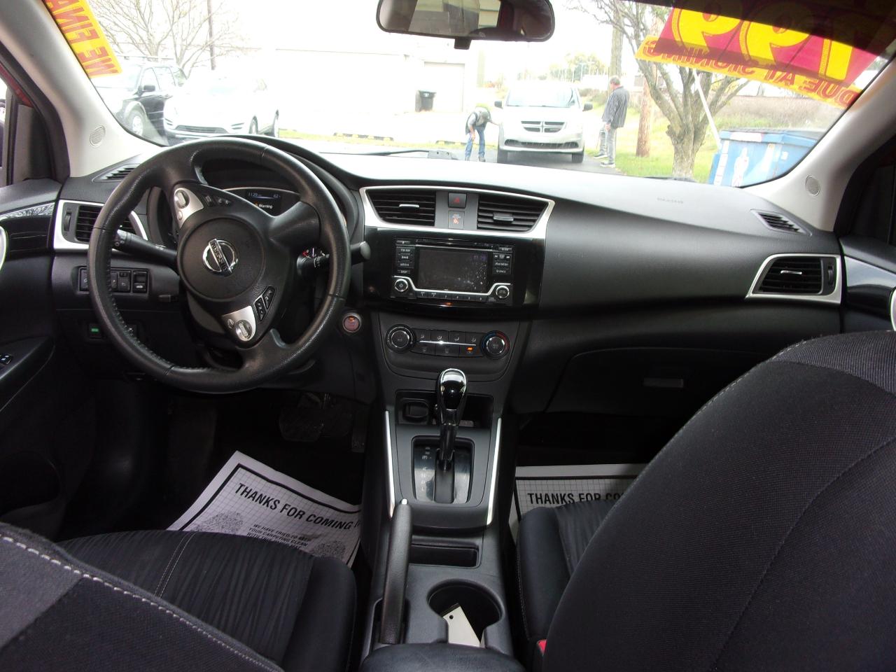 Nissan Sentra SV CVT 2017