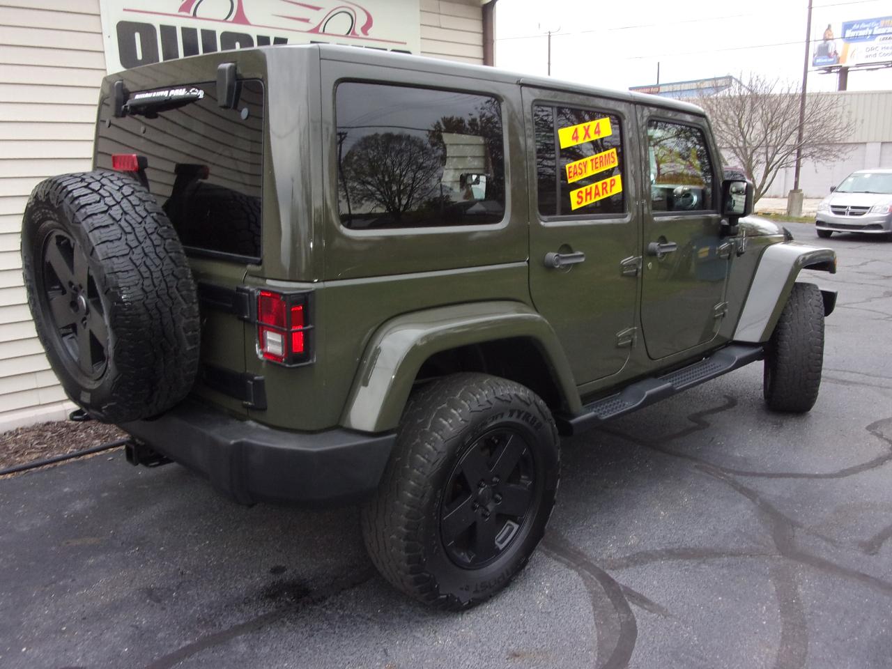 Jeep Wrangler Unlimited 4WD 4dr Sahara 2015