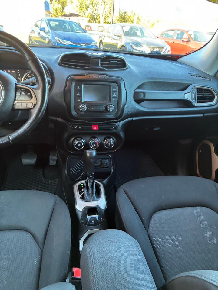 Jeep Renegade FWD 4dr Latitude 2016 Jeep Renegade FWD 4dr Latitude 2016
